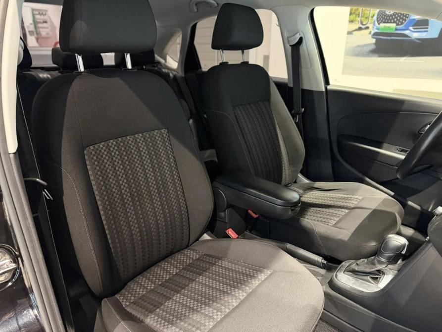 Volkswagen Polo V Рестайлинг Новосибирск  - изображение 21