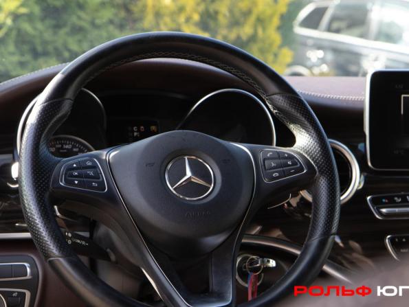Mercedes-Benz V-Класс III (W447) с пробегом 2018 года, цена 4 990 000 рублей, 107933 км, минивэн, Автокод Объявления
