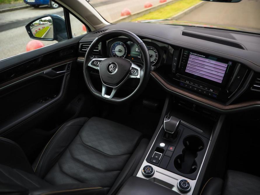 Volkswagen Touareg III Санкт-Петербург  - изображение 10
