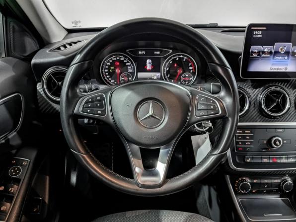 Mercedes-Benz GLA I (X156) Рестайлинг с пробегом 2017 года, цена 1 670 000 рублей, 142771 км, внедорожник, Автокод Объявления