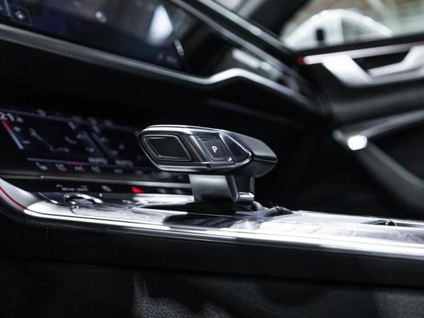 Audi A6 V (C8) с пробегом 2020 года, цена 4 499 000 рублей, 84289 км, седан, Автокод Объявления