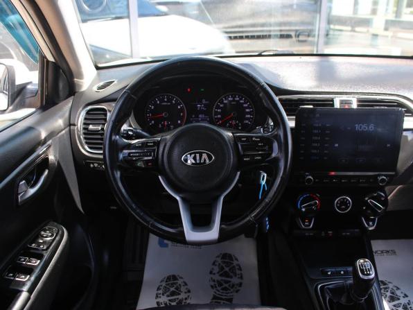 Kia Rio IV с пробегом 2018 года, цена 1 079 900 рублей, 196890 км, седан, Автокод Объявления