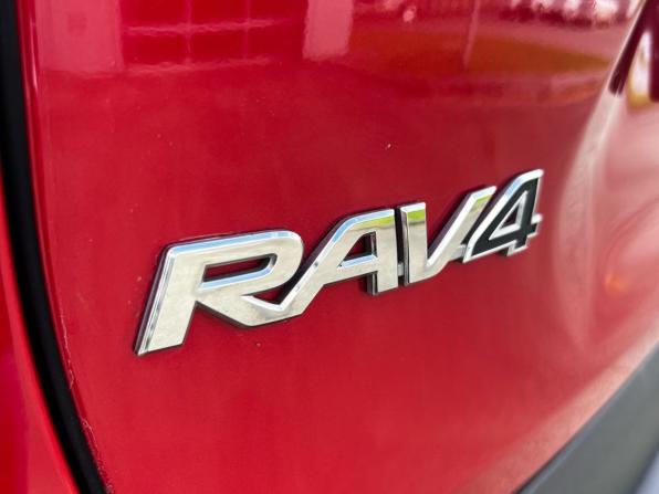 Toyota RAV4 V (XA50) с пробегом 2021 года, цена 3 795 000 рублей, 37070 км, внедорожник, Автокод Объявления