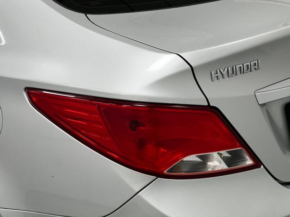 Hyundai Solaris I Рестайлинг с пробегом 2015 года, цена 1 020 000 рублей, 202566 км, седан, Автокод Объявления