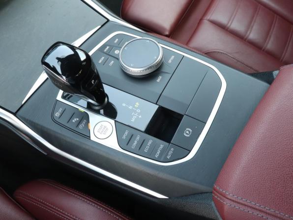 BMW 3 серии VII (G2x) с пробегом 2021 года, цена 4 180 000 рублей, 95050 км, седан, Автокод Объявления