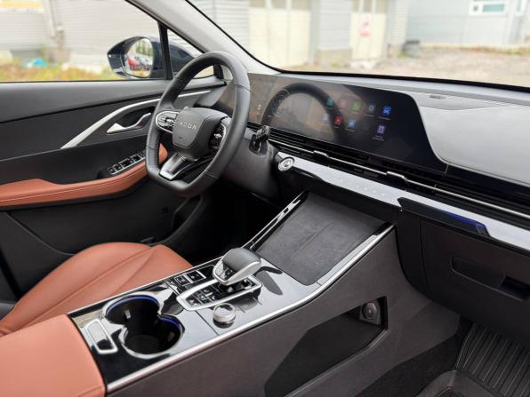Omoda C5 I с пробегом 2023 года, цена 1 720 000 рублей, 34000 км, внедорожник, Автокод Объявления