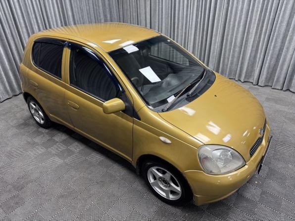 Toyota Vitz I (P10) с пробегом 1999 года, цена 340 000 рублей, 170909 км, хэтчбек, Автокод Объявления