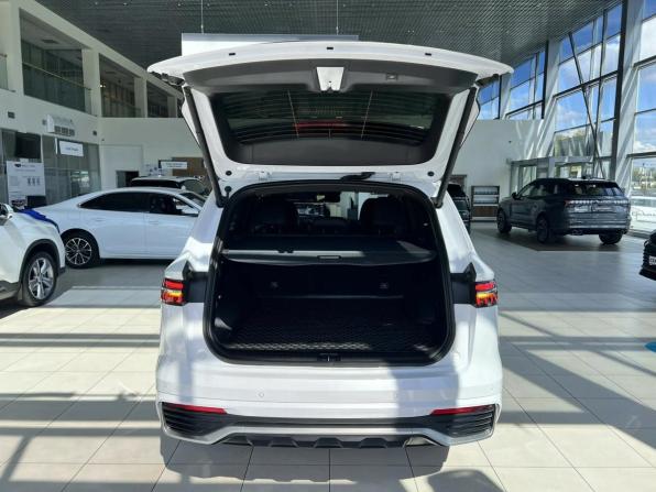 Geely Monjaro I Рестайлинг с пробегом 2025 года, цена 3 795 000 рублей, 17329 км, внедорожник, Автокод Объявления