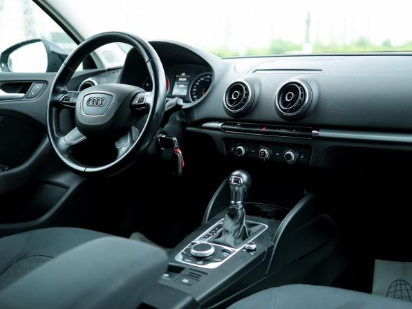 Audi A3 III (8V) с пробегом 2013 года, цена 1 399 000 рублей, 168000 км, седан, Автокод Объявления