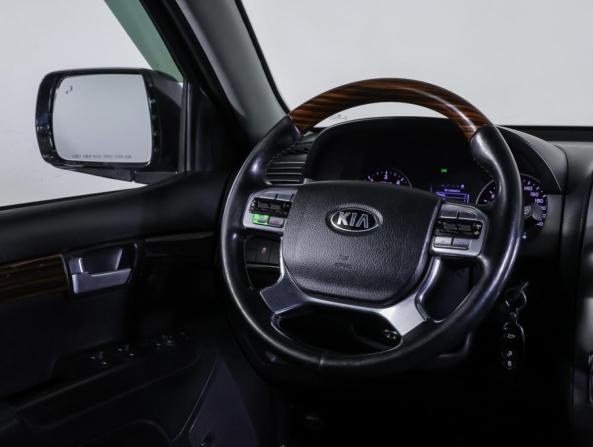 Kia Mohave I Рестайлинг с пробегом 2017 года, цена 2 490 000 рублей, 248916 км, внедорожник, Автокод Объявления