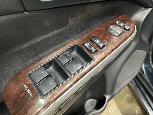Toyota Camry VII (XV50) Рестайлинг с пробегом 2015 года, цена 1 770 000 рублей, 206510 км, седан, Автокод Объявления