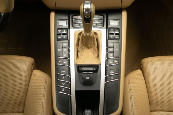 Porsche Macan I с пробегом 2014 года, цена 2 865 000 рублей, 140000 км, внедорожник, Автокод Объявления