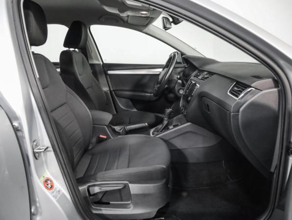 Skoda Octavia III (A7) с пробегом 2014 года, цена 849 000 рублей, 302707 км, лифтбек, Автокод Объявления