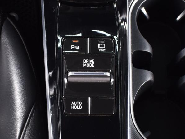 Hyundai Sonata VIII (DN8) с пробегом 2021 года, цена 2 579 995 рублей, 94743 км, седан, Автокод Объявления