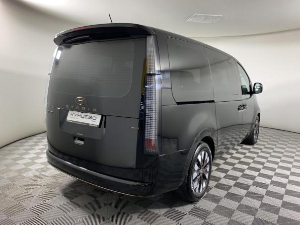 Hyundai Staria I с пробегом 2022 года, цена 4 450 000 рублей, 94521 км, минивэн, Автокод Объявления