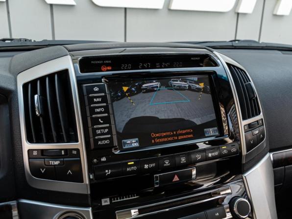 Toyota Land Cruiser 200 Series Рестайлинг 1 с пробегом 2012 года, цена 3 550 000 рублей, 133536 км, внедорожник, Автокод Объявления