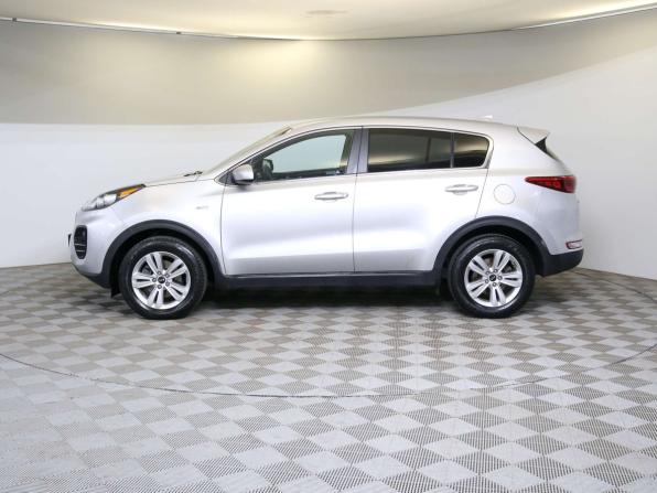 Kia Sportage IV с пробегом 2018 года, цена 2 099 000 рублей, 125000 км, внедорожник, Автокод Объявления
