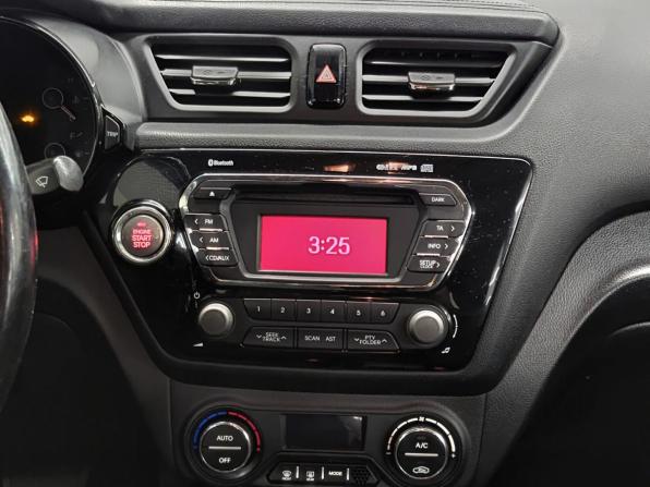 Kia Rio III с пробегом 2014 года, цена 820 000 рублей, 231324 км, седан, Автокод Объявления