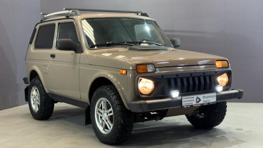 Lada (ВАЗ) 2121 (4x4) I Рестайлинг Сургут  - изображение 1