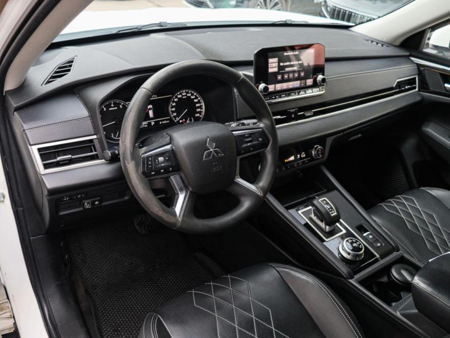 Mitsubishi Outlander IV Москва  - изображение 11
