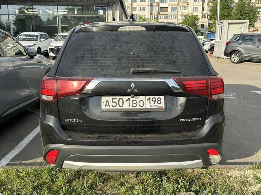 Mitsubishi Outlander III Рестайлинг 3 Санкт-Петербург  - изображение 5