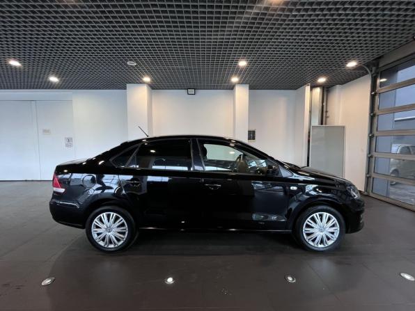 Volkswagen Polo V Рестайлинг с пробегом 2016 года, цена 883 000 рублей, 207003 км, седан, Автокод Объявления
