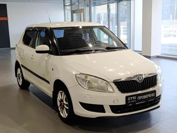 Skoda Fabia II Рестайлинг с пробегом 2011 года, цена 735 000 рублей, 153213 км, хэтчбек, Автокод Объявления