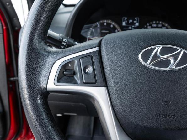 Hyundai Solaris I Рестайлинг с пробегом 2016 года, цена 1 235 999 рублей, 43260 км, хэтчбек, Автокод Объявления