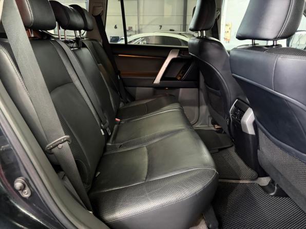 Toyota Land Cruiser Prado 150 Series с пробегом 2010 года, цена 2 457 000 рублей, 262096 км, внедорожник, Автокод Объявления