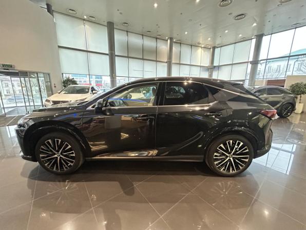 Lexus RX V с пробегом 2023 года, цена 8 562 968 рублей, 17526 км, внедорожник, Автокод Объявления