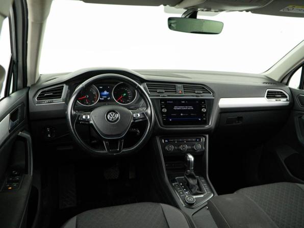Volkswagen Tiguan II с пробегом 2017 года, цена 2 098 999 рублей, 151834 км, внедорожник, Автокод Объявления