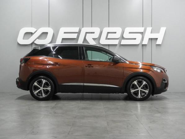 Peugeot 3008 II с пробегом 2017 года, цена 1 700 000 рублей, 186146 км, внедорожник, Автокод Объявления