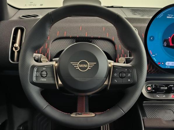 Mini Countryman III с пробегом 2024 года, цена 6 570 000 рублей, 9016 км, внедорожник, Автокод Объявления