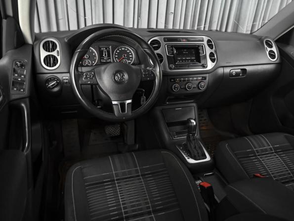 Volkswagen Tiguan I Рестайлинг с пробегом 2016 года, цена 1 790 000 рублей, 137092 км, внедорожник, Автокод Объявления