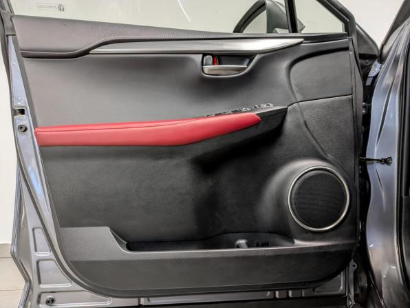 Lexus NX I Рестайлинг с пробегом 2019 года, цена 3 600 000 рублей, 64681 км, внедорожник, Автокод Объявления