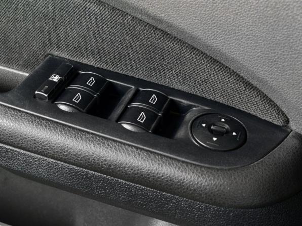 Ford Focus II с пробегом 2005 года, цена 479 995 рублей, 294144 км, седан, Автокод Объявления