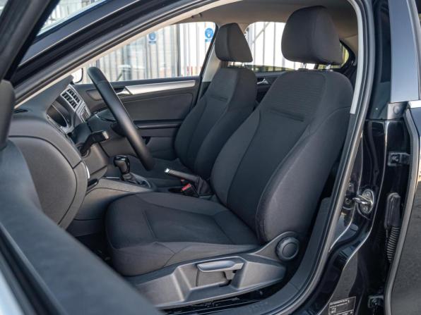 Volkswagen Jetta VI Рестайлинг с пробегом 2016 года, цена 1 220 000 рублей, 199635 км, седан, Автокод Объявления