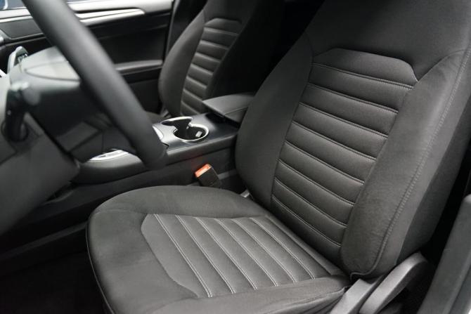 Ford Mondeo V с пробегом 2017 года, цена 1 465 000 рублей, 256000 км, седан, Автокод Объявления