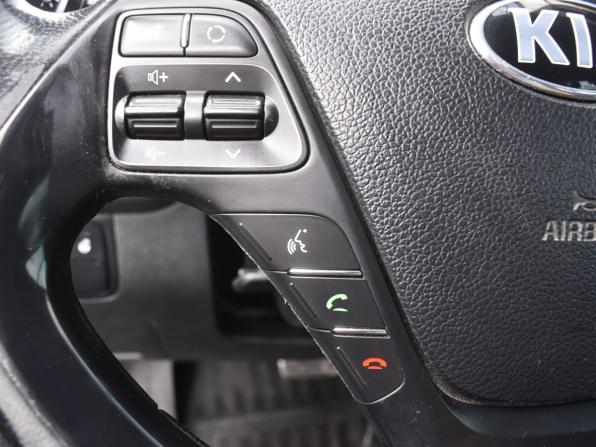 Kia Ceed II с пробегом 2013 года, цена 925 000 рублей, 215747 км, универсал, Автокод Объявления