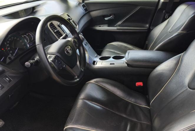 Toyota Venza I Рестайлинг с пробегом 2013 года, цена 1 779 000 рублей, 273601 км, внедорожник, Автокод Объявления