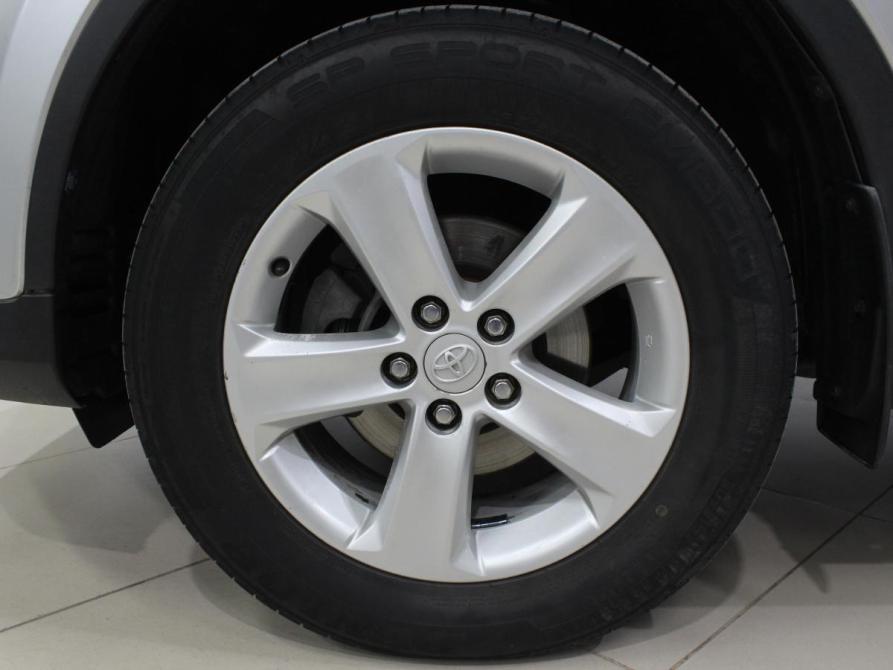 Toyota RAV4 IV (XA40) Курск  - изображение 9