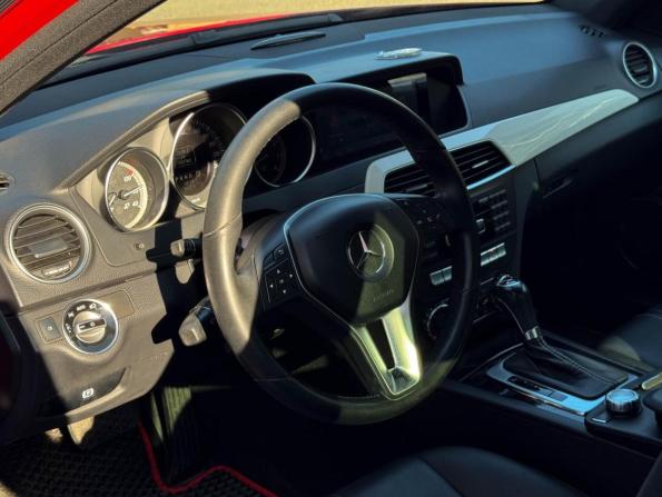 Mercedes-Benz C-Класс III (W204) Рестайлинг с пробегом 2012 года, цена 1 199 000 рублей, 152763 км, седан, Автокод Объявления