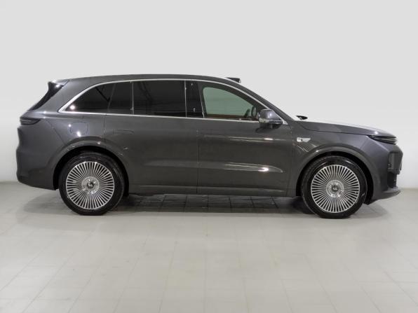 Li Auto (Lixiang) L6 с пробегом 2024 года, цена 5 700 000 рублей, 23285 км, внедорожник, Автокод Объявления