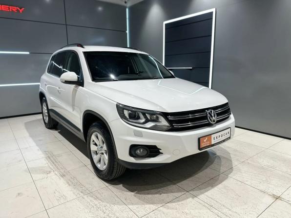 Volkswagen Tiguan I Рестайлинг с пробегом 2013 года, цена 1 330 000 рублей, 163926 км, внедорожник, Автокод Объявления