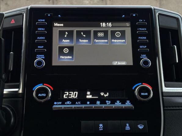Toyota HiAce H300 с пробегом 2020 года, цена 6 290 000 рублей, 100670 км, минивэн, Автокод Объявления