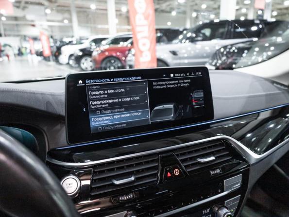 BMW 5 серии VII (G30/G31/G38) Рестайлинг с пробегом 2021 года, цена 4 409 470 рублей, 96413 км, седан, Автокод Объявления