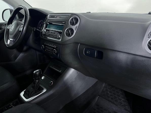 Volkswagen Tiguan I Рестайлинг с пробегом 2015 года, цена 1 641 000 рублей, 138427 км, внедорожник, Автокод Объявления