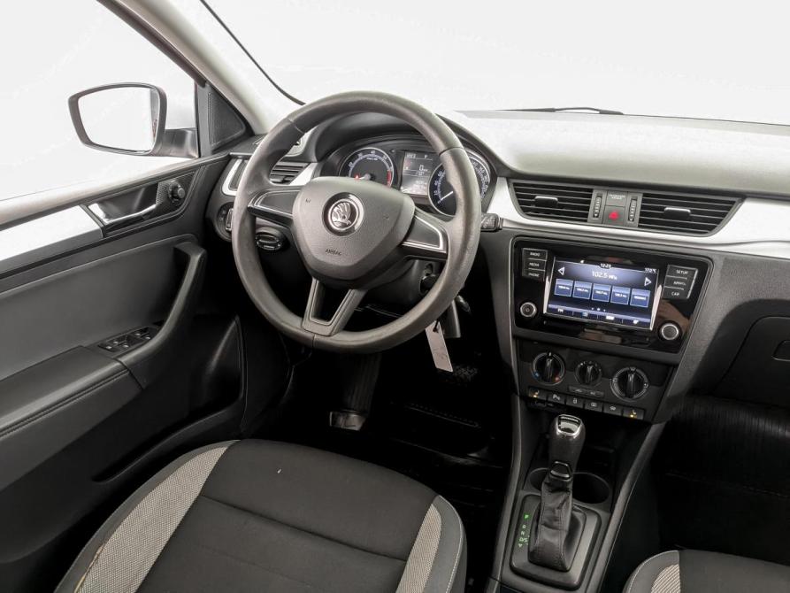 Skoda Rapid I Рестайлинг Москва  - изображение 25