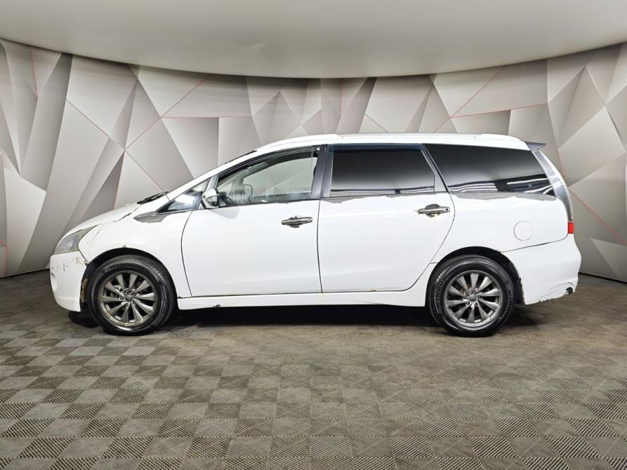 Mitsubishi Grandis I Москва  - изображение 4