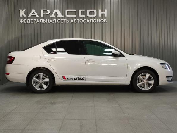 Skoda Octavia III (A7) с пробегом 2015 года, цена 945 000 рублей, 236980 км, лифтбек, Автокод Объявления
